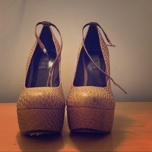 Python print wedge heel